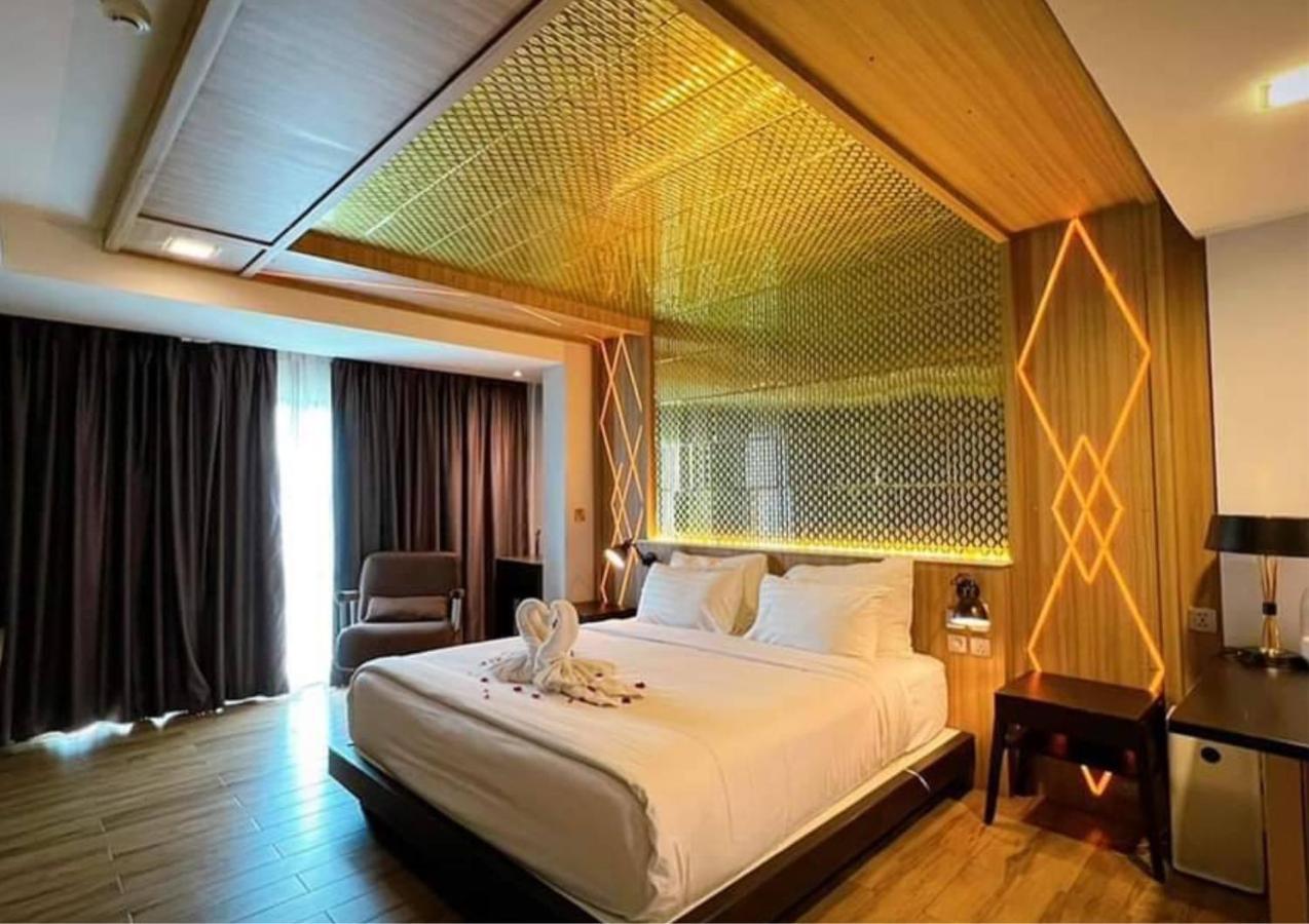 Hotel Holatel Phitsanulok Exterior foto